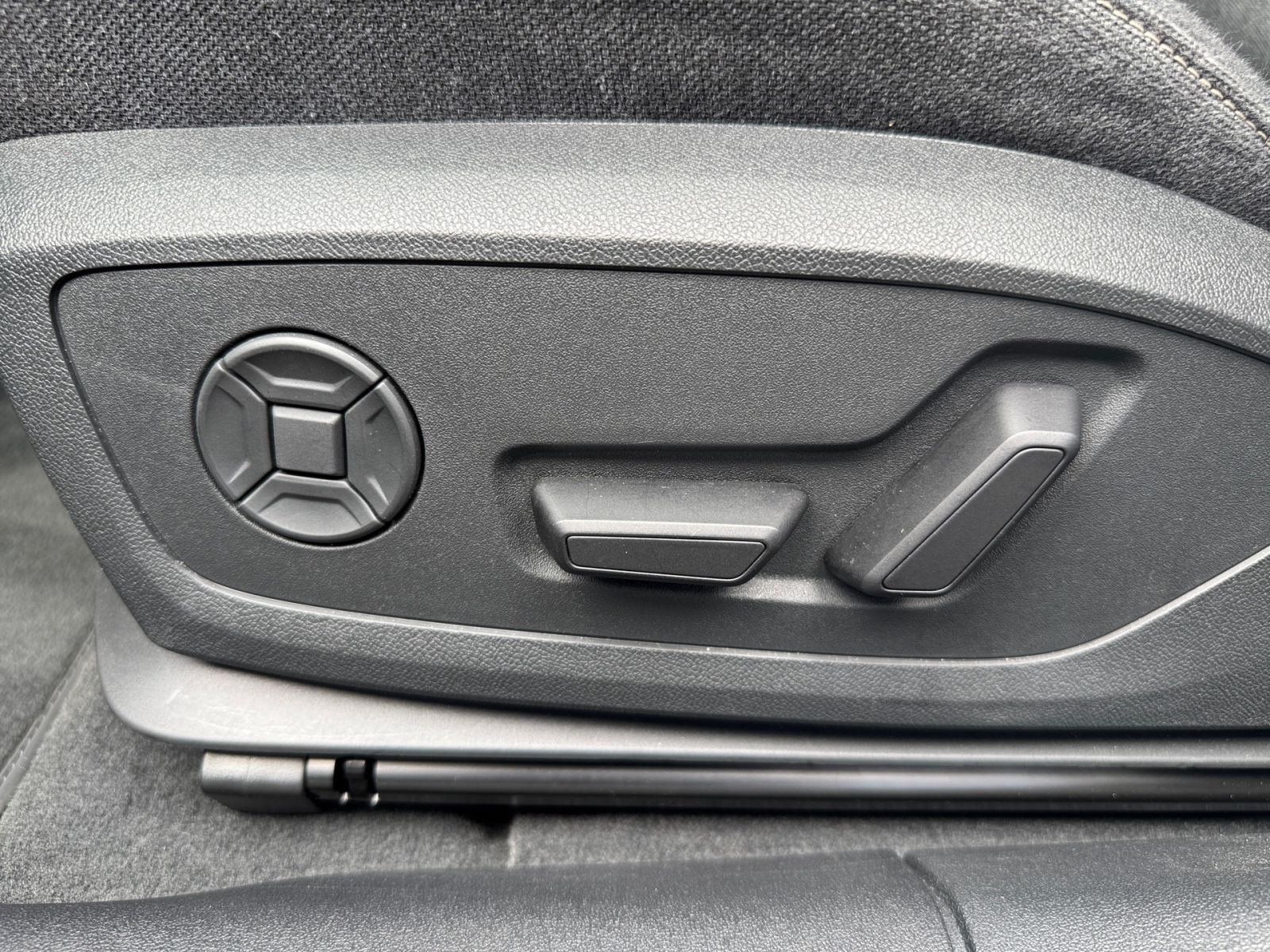 Audi A6 e-tron - Bild 22