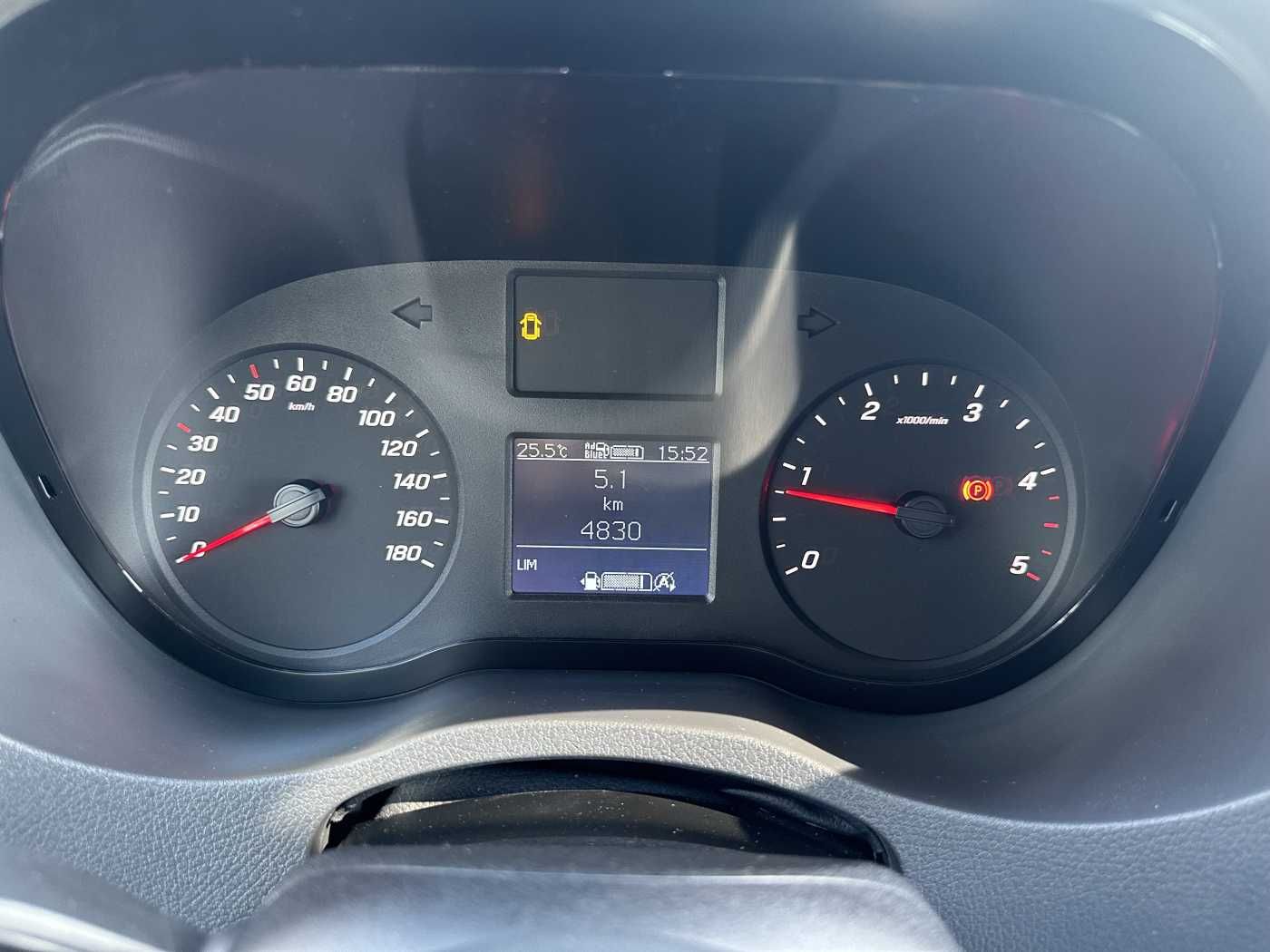 Fahrzeugabbildung Mercedes-Benz Sprinter 317 CDI Koffer LBW Schwing Klima Kamera