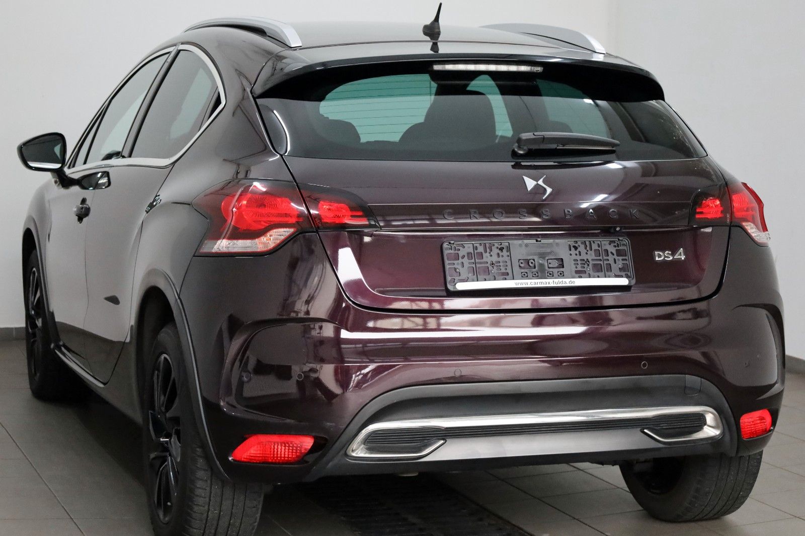 Fahrzeugabbildung DS Automobiles DS4 Crossback T.Leder,Navi,Kamera,SH,