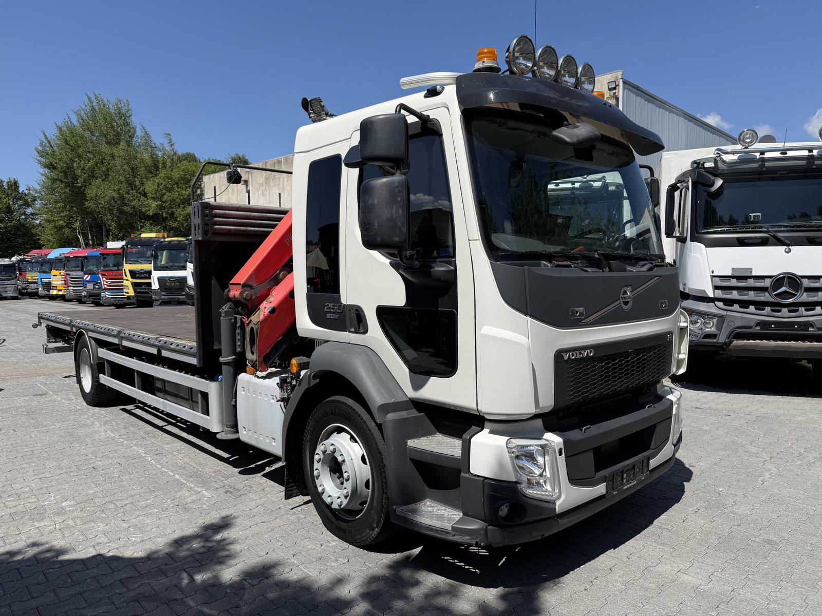 Volvo FL 250.18 Palfinger 12.501 bis 15.50 Meter