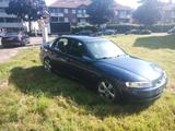 Opel Vectra b Sport 1,8 - Opel Vectra: Sport