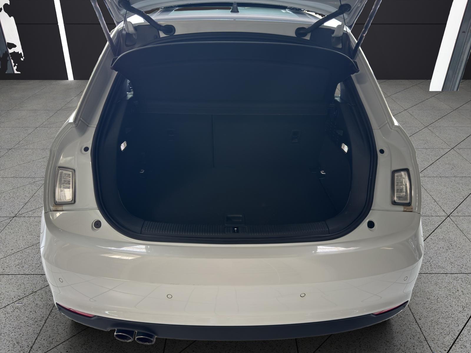 Audi A1 SPORTBACK S LINE PANO XENON NAVI LED LEDER