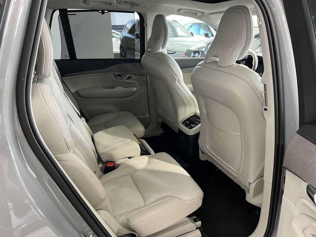 Volvo XC90 T8 Plus Bright Recharge AWD Sitzklima Pano