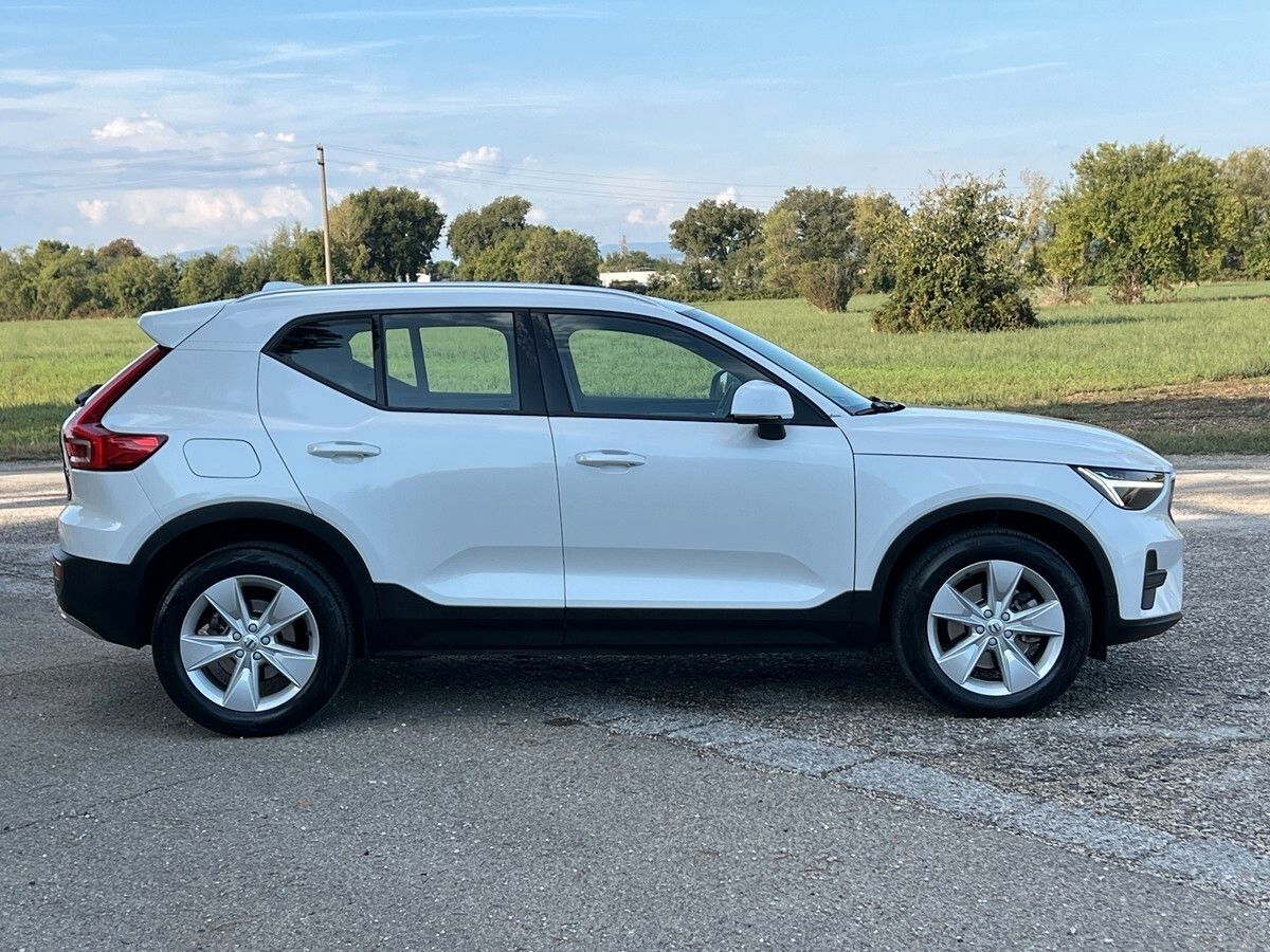 Other Volvo XC40 B3 automatico Core imagem 2