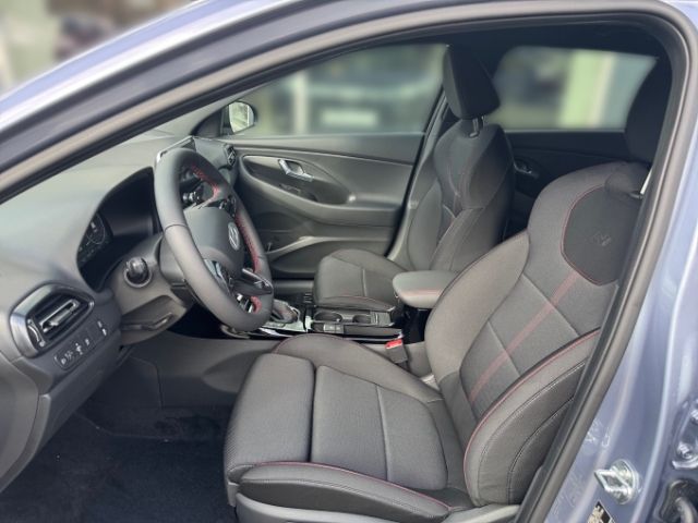 Fahrzeugabbildung Hyundai i30cw FL Kombi (MY25) 1.5 T-GDI (140PS) 48V 7-DC