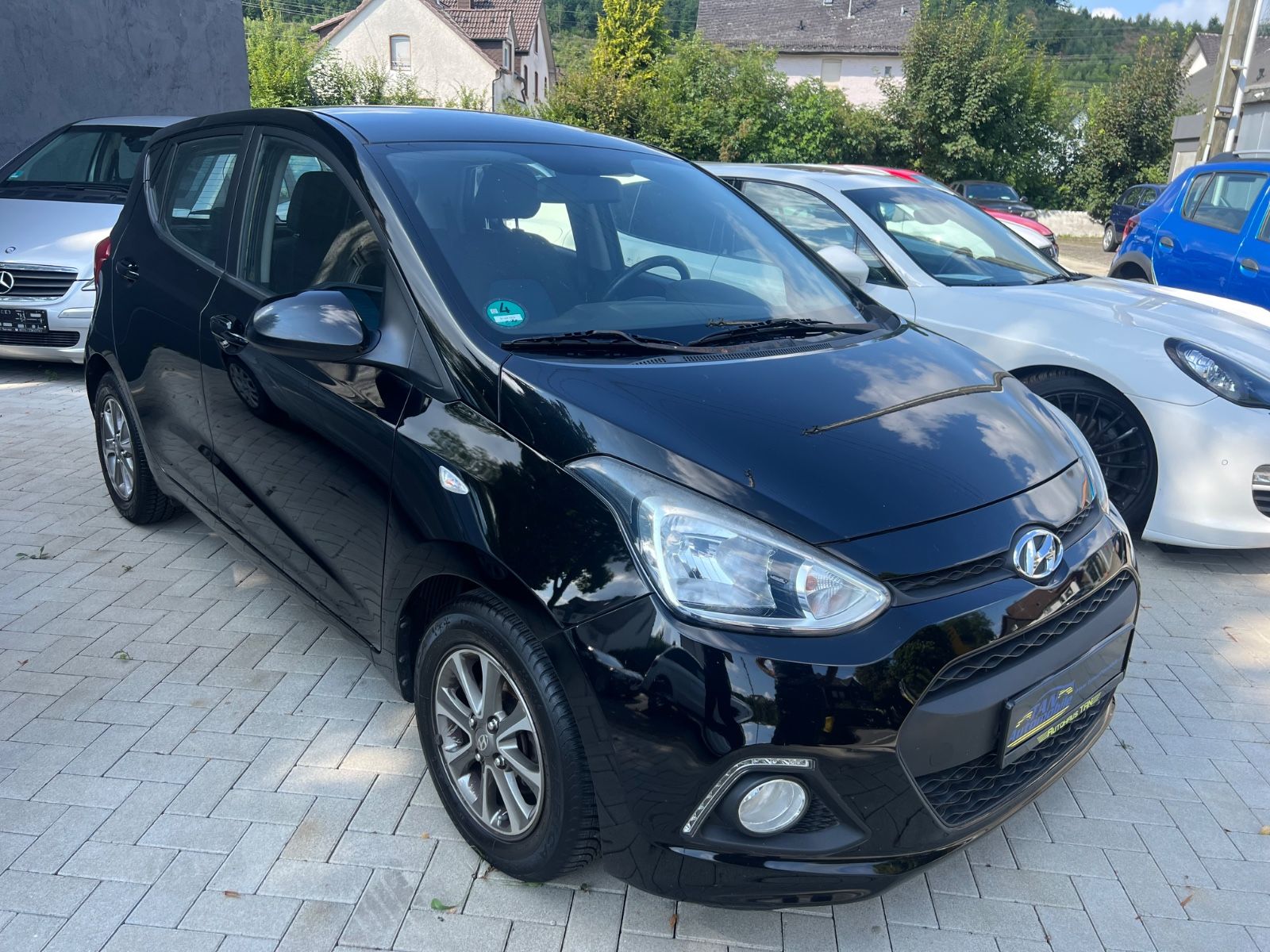 Fahrzeugabbildung Hyundai i10 FIFA World Cup Edition *1.HAND*