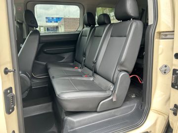 Volkswagen Caddy Maxi - 8