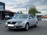 Volkswagen Passat 3C in Sehr gute Zustand - Volkswagen Passat: Se
