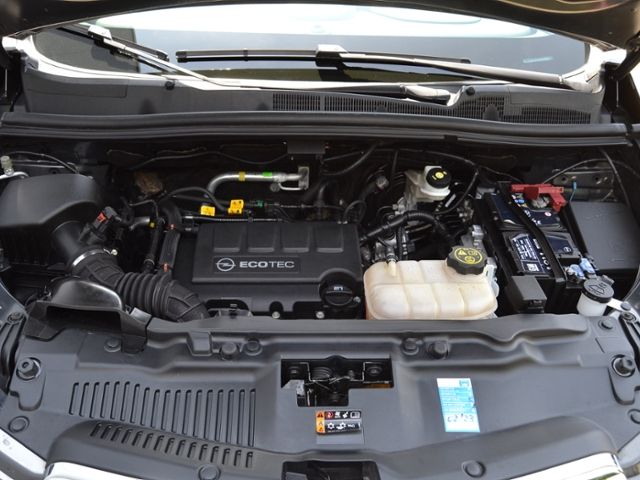 Mokka 1.4T 140 PS 4x4 Innovation PREMIUM//XENON/