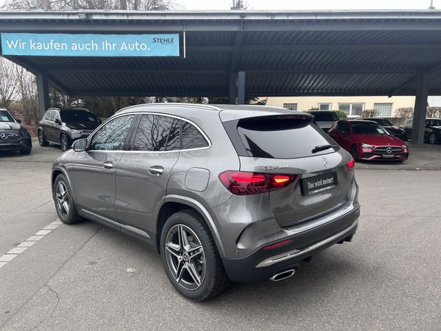 Mercedes-Benz GLA 180