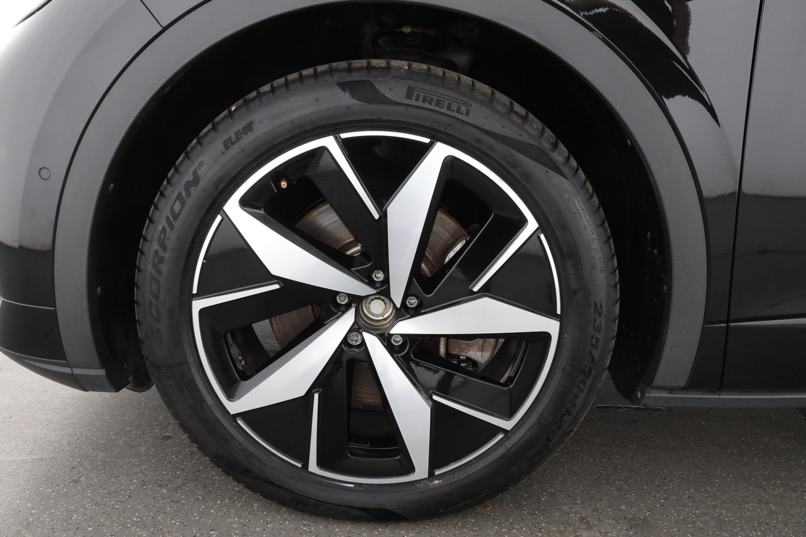 Volkswagen ID.4 - Bild 8