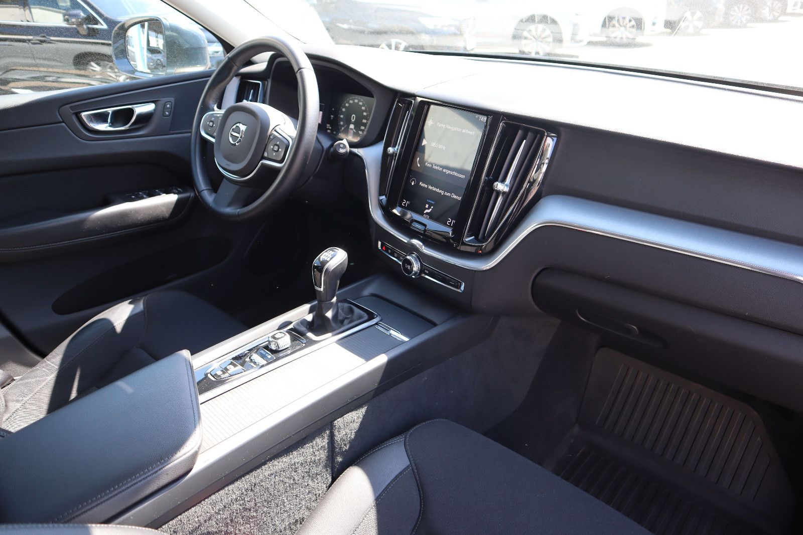 Volvo XC60 D3 Momentum|AHK| foto 9