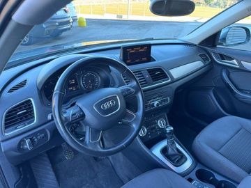 Audi Q3 - 12
