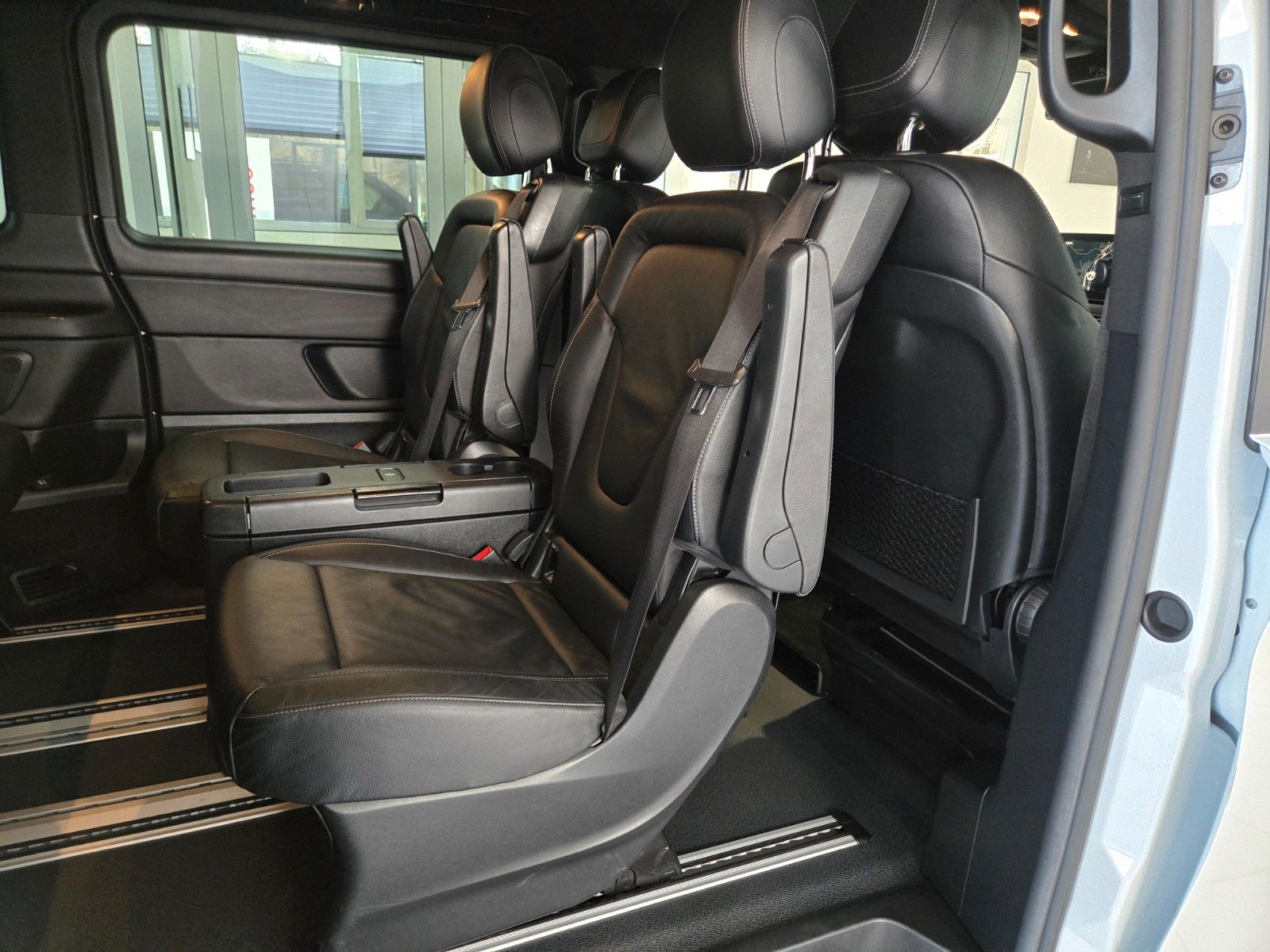 Fahrzeugabbildung Mercedes-Benz V 250 Lang 4 Matic AMG LINE * PANO* LED*LEDER*