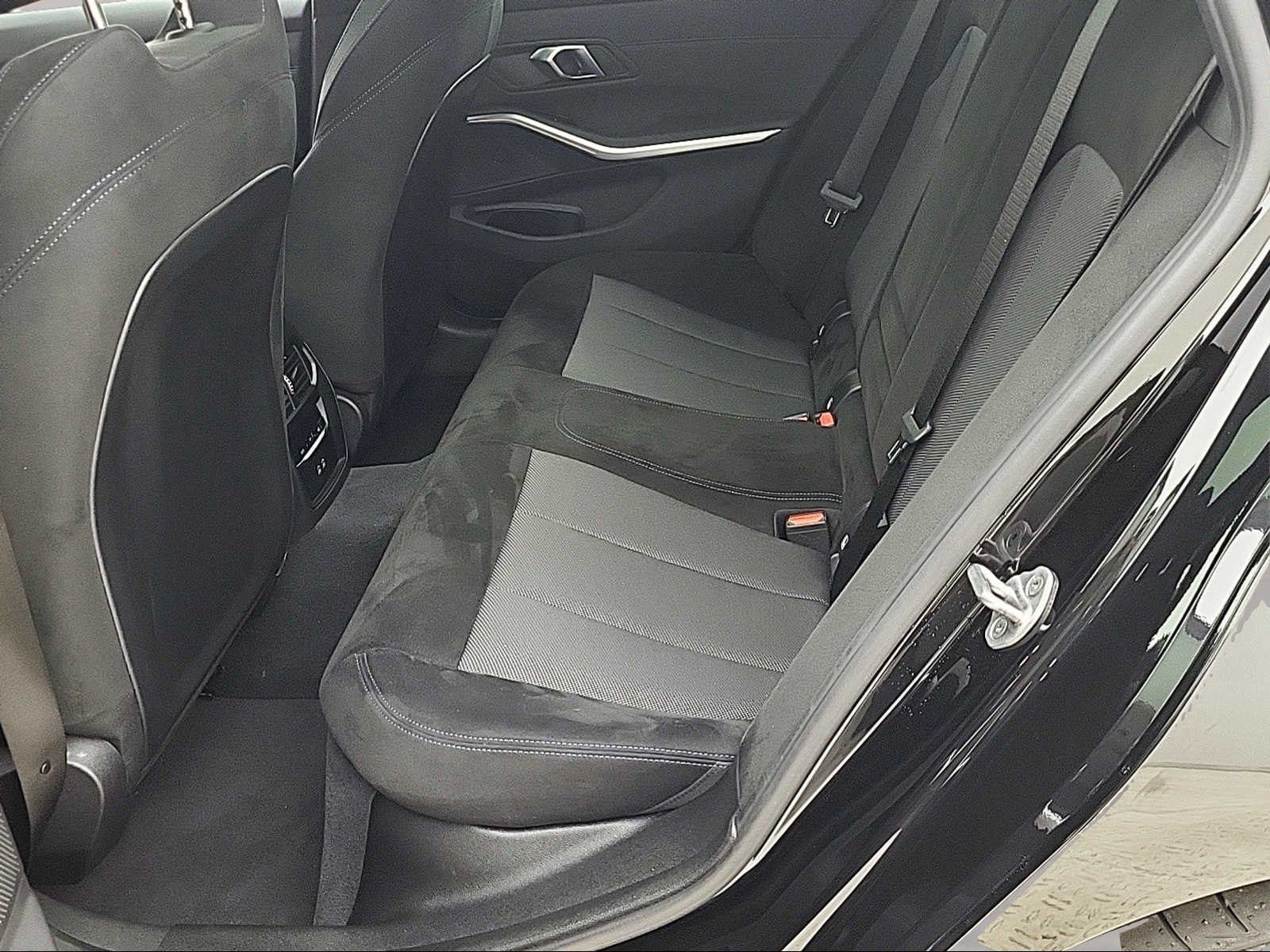 BMW 330 - Bild 17