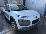 Citroën C4 Cactus Shine Edition Shz,Pano,Navi - weiße Citroën C4 Cactus
