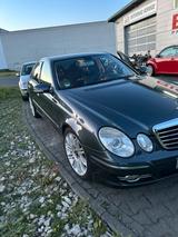 Mercedes-Benz Mercedes E280 CDI - Mercedes-Benz E 280 aus 2009: Cdi