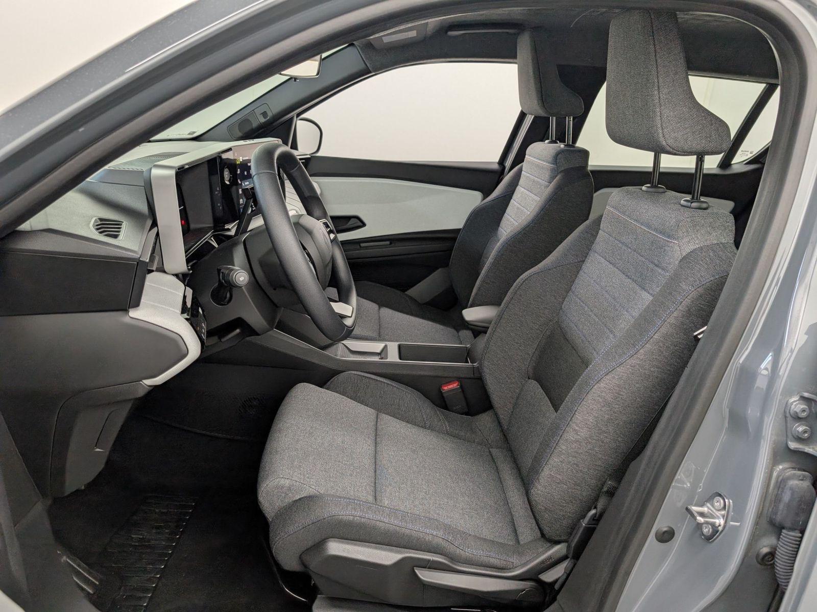 RENAULT R 4 E-Tech Evolution 150 Comfort Range – Bild 8