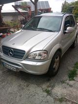 Mercedes-Benz ML55 AMG  Silber  Vollauss... - Mercedes-Benz ML 55 AMG Gebrauchtwagen