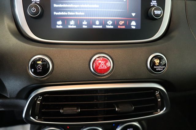 Fahrzeugabbildung Fiat 500X Cross|1HAND|PANO|KAMERA|ACC|19ZOLL|