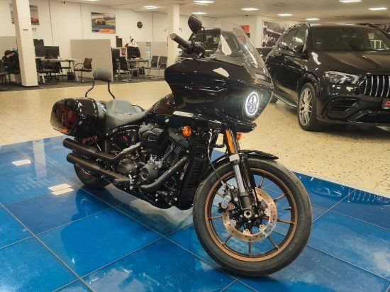 Harley-Davidson FXLRST Low Rider ST 117 *CUSTOMBIKE* SOFORT!