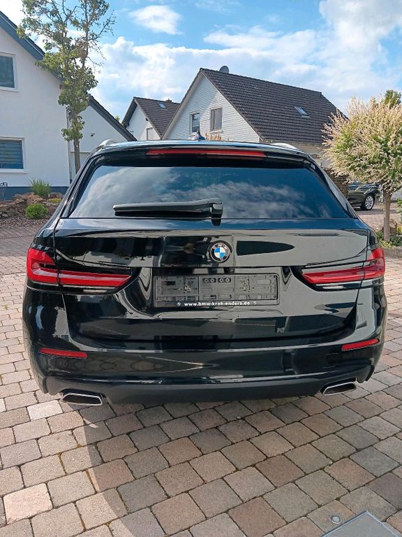 Image of BMW 520