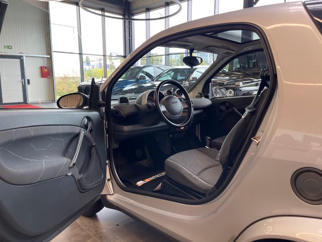 MYAUTOCENTER – Gebraucht- und Jahreswagen mit Werkstattservice in Pfaffenhofen Smart ForTwo fortwo coupe Basis *Radio*Klima*