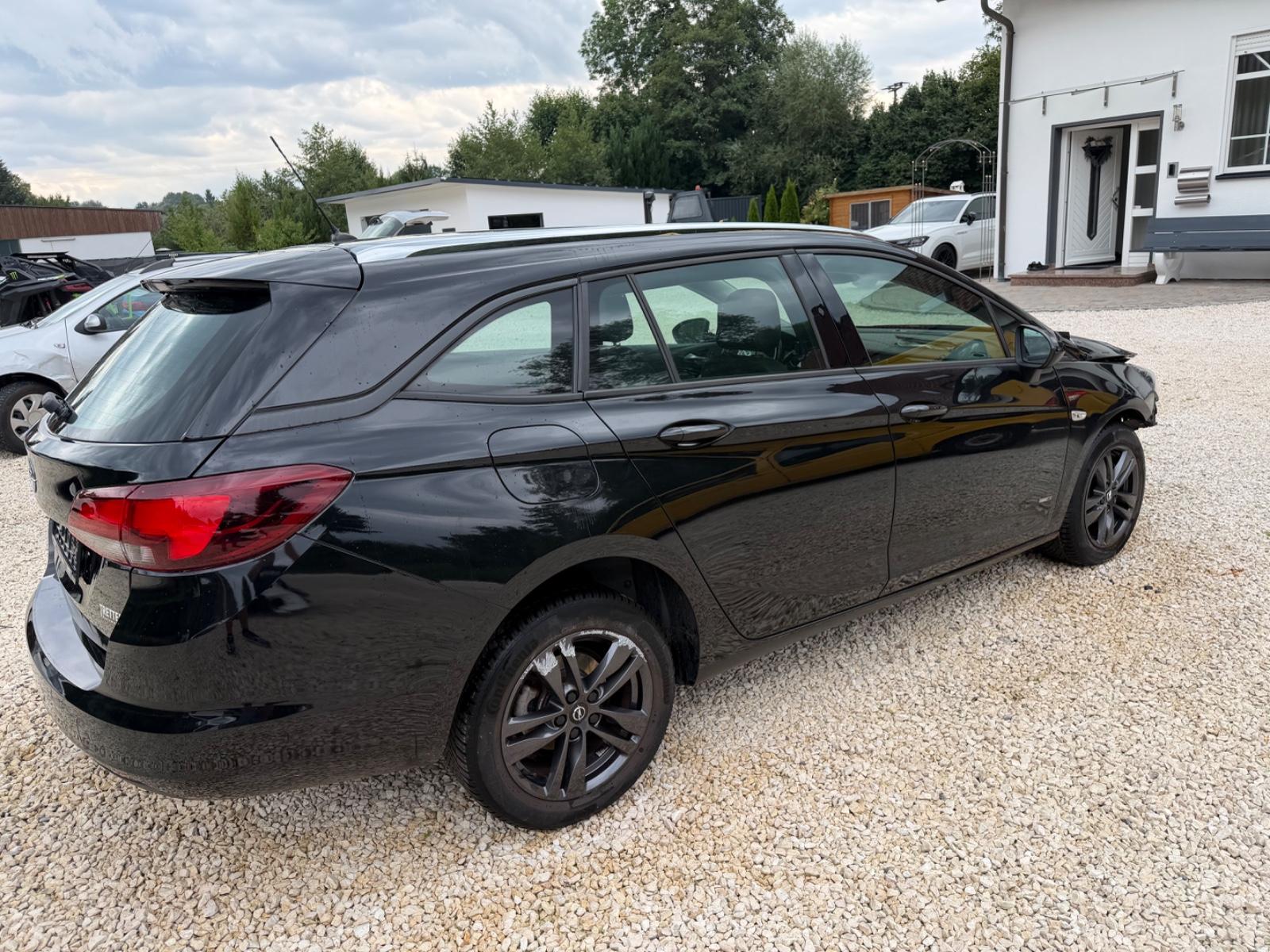 Opel Astra K Sports Tourer Design & Tech Start/Stop