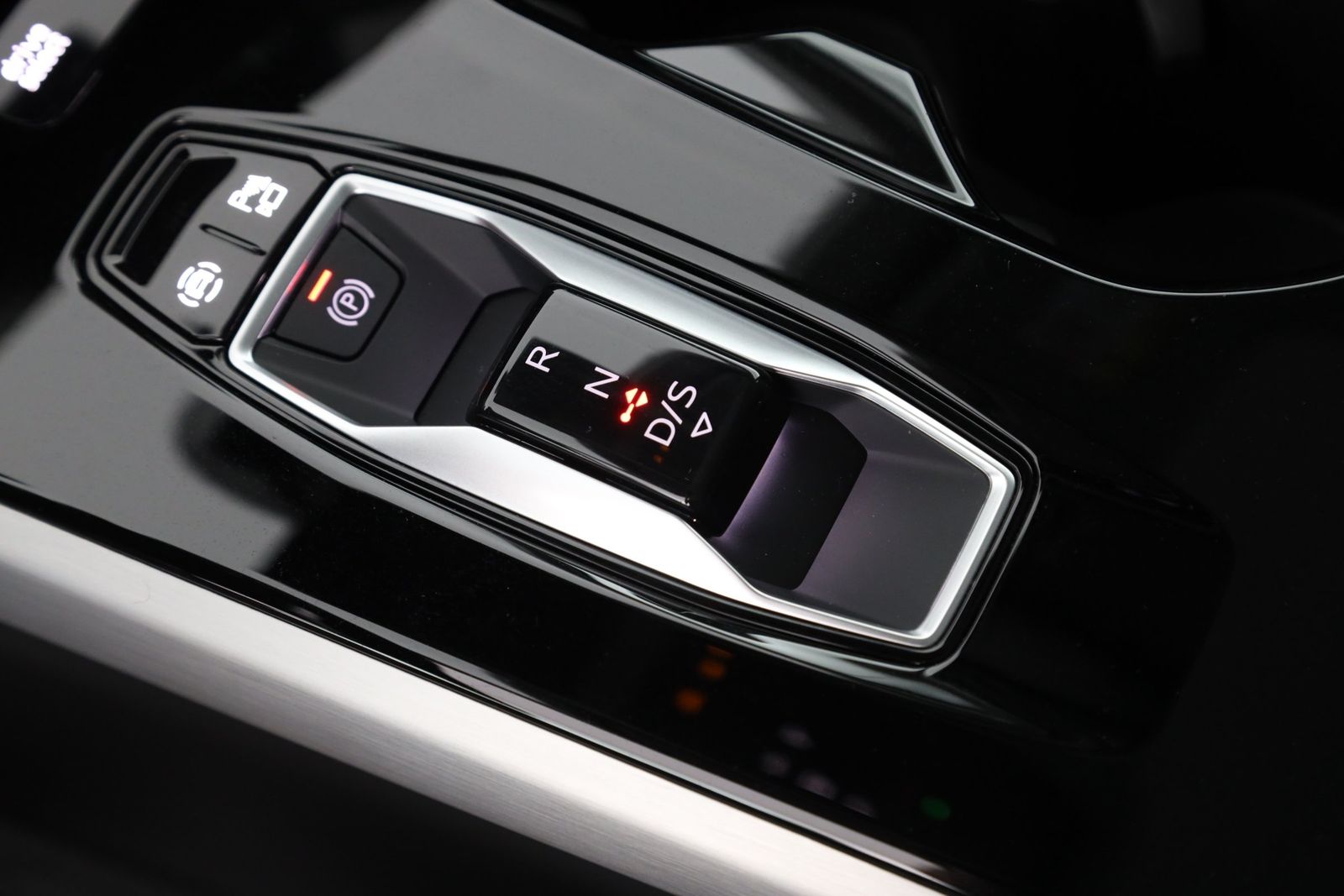 Audi A6 - Bild 17