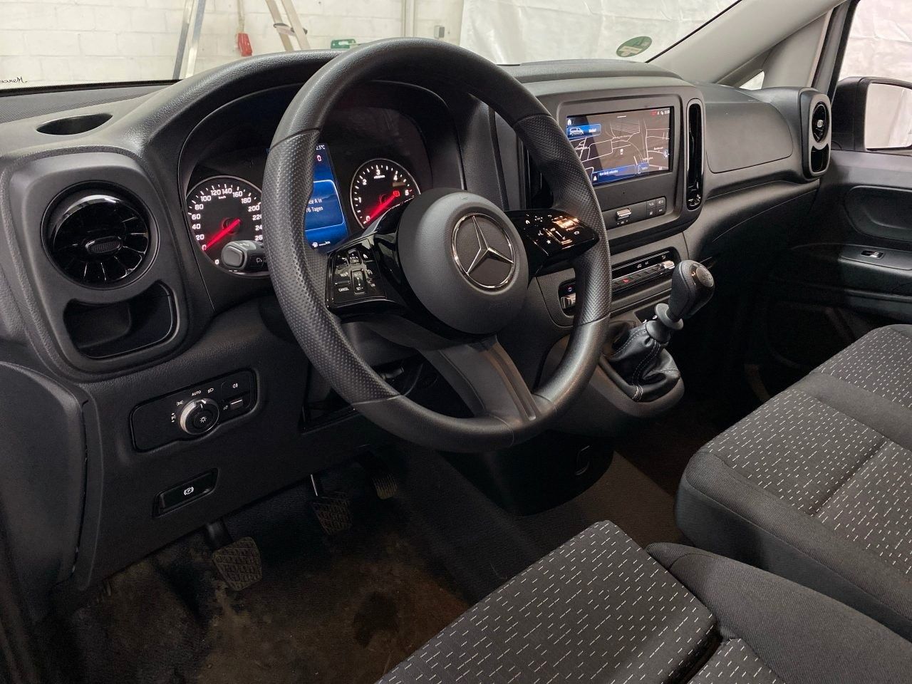 Fahrzeugabbildung Mercedes-Benz Vito 116 CDI 3200 Klima Kamera LED AHK