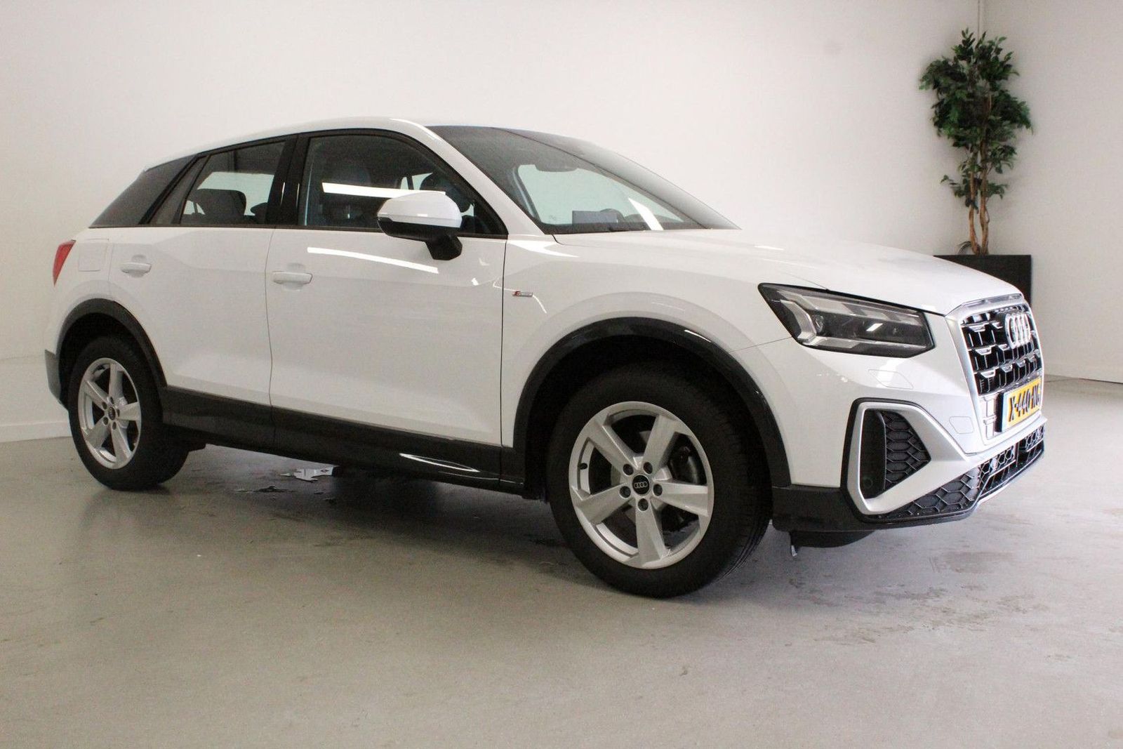 Audi Q2 35 TFSI S Edition | AFN-TREKHAAK | ACC | 17'L imagem 2