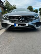 Mercedes-Benz  300 Coupé AMG Line 245 PS Night Paket - Mercedes-Benz E 300 mit Benzin-Antrieb: Cabrio