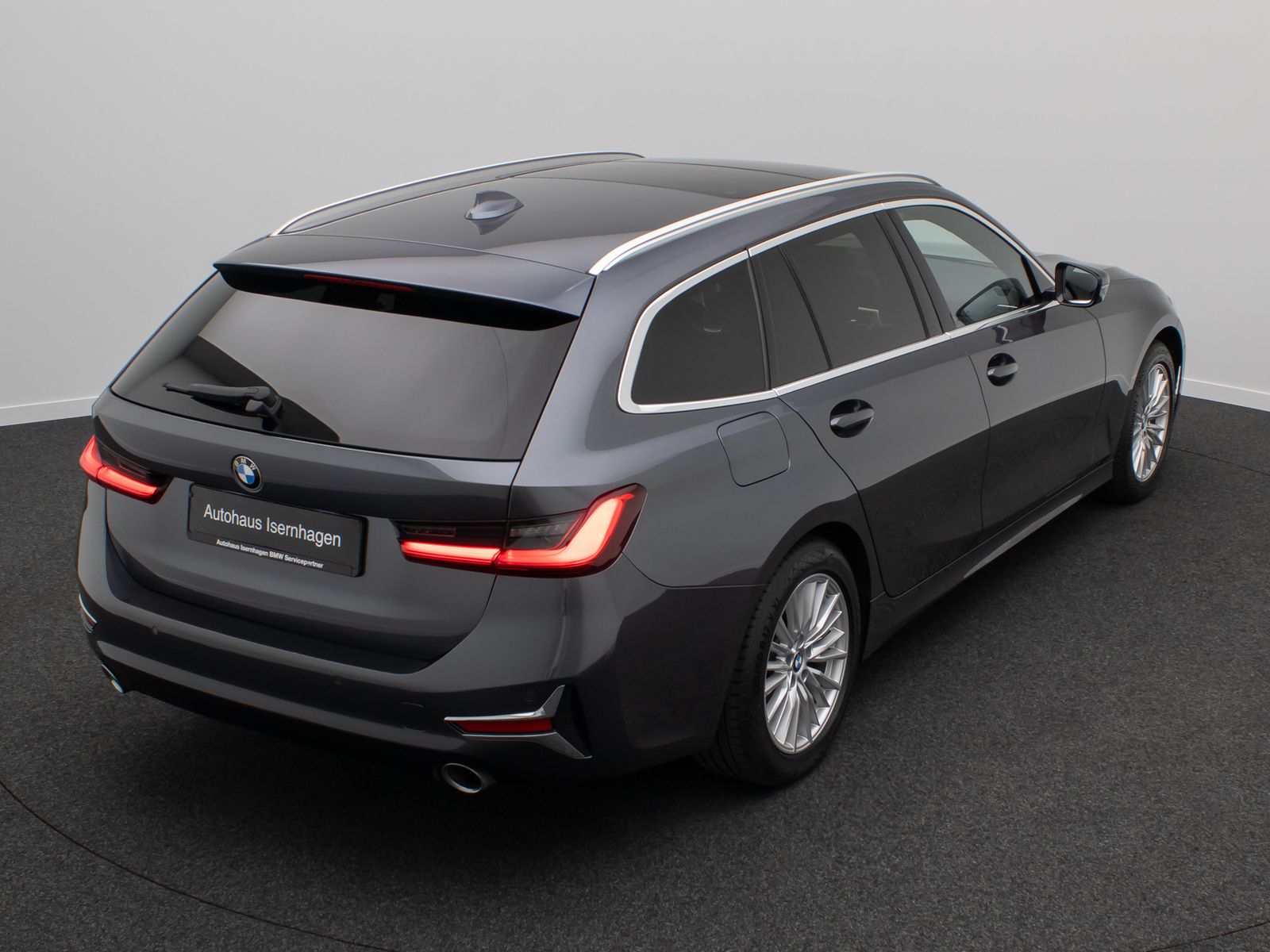 Fahrzeugabbildung BMW 320d xD Luxury Line HUD Panorama H/K Laser Voll