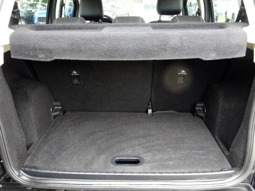 Fahrzeugabbildung Ford Ecosport 1,0 EcoBoost Aut. Titanium