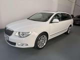Skoda Superb Elegance4x4 Pano*Navi*4x Sitzh.*Tempo.*St - gebrauchte Skoda Superb aus dem Jahr 2012