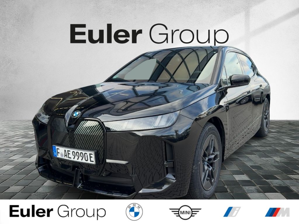 Image of BMW iX
