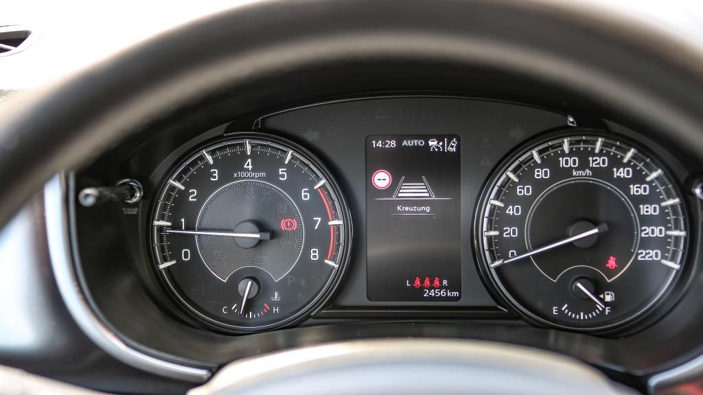 Autohaus Zimpel & Franke - Suzuki SX4 1.4 AHK+SHZ+LED+FWD+Re-Import - Bild 10 Autohaus Zimpel & Franke - Suzuki SX4 1.4 AHK+SHZ+LED+FWD+Re-Import - Bild 10