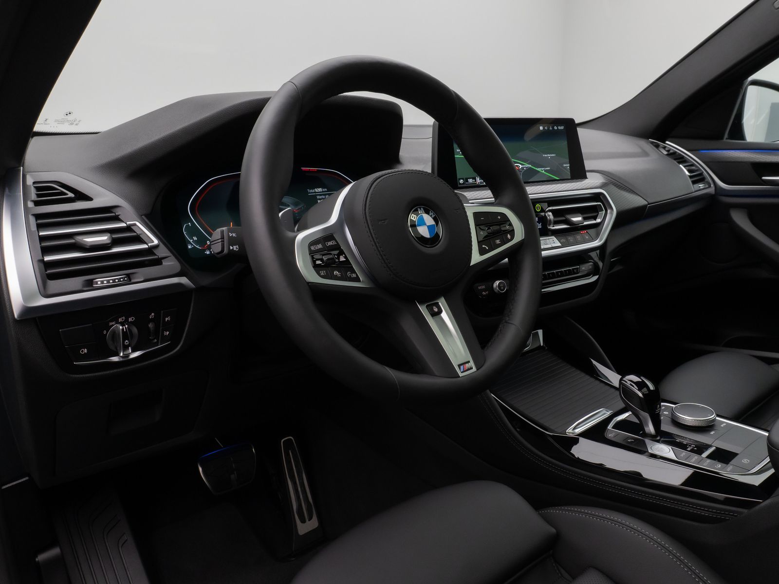 Fahrzeugabbildung BMW X4 xD20i M Sport Panorama Kamera Laser HUD HiFi