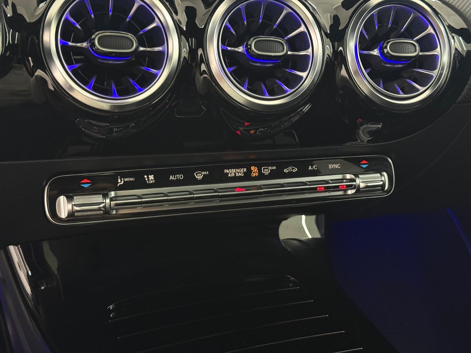 Mercedes-Benz A-Class AMG Line*Pano*360°*Memory*Carplay, миниатюра 22