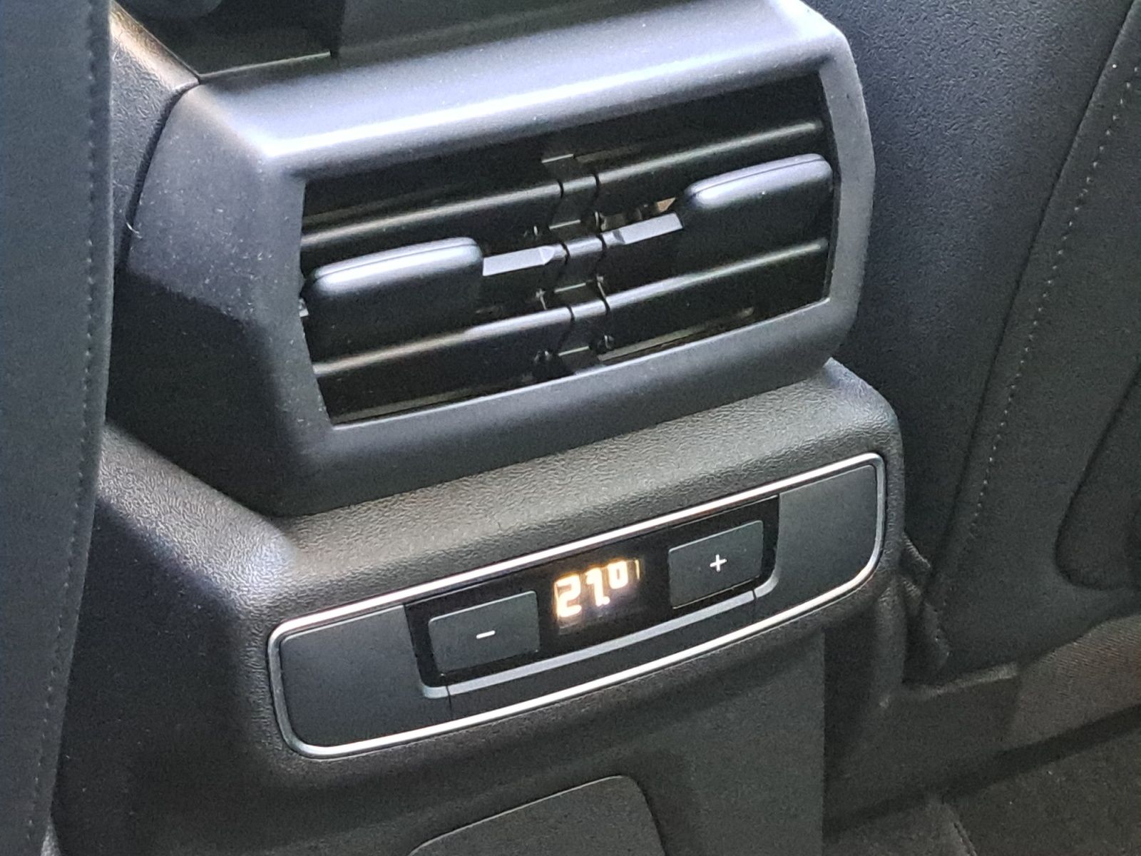 Audi Q4 - Bild 34