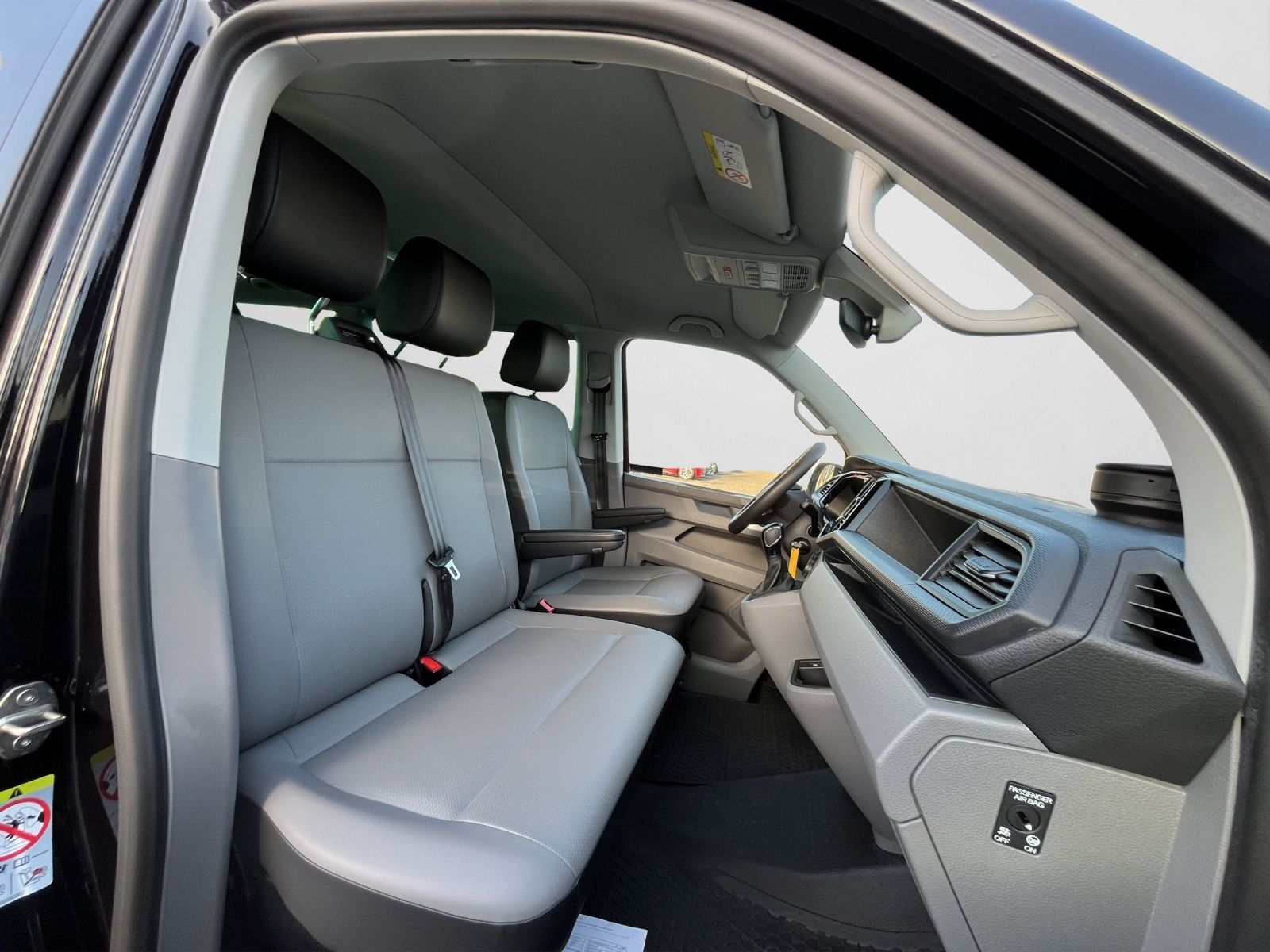 Volkswagen T6 Caravelle - Bild 4