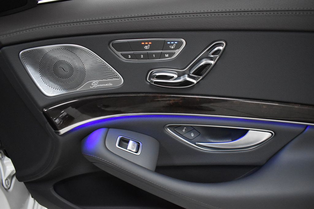 Mercedes-Benz S 400 d 4M AMG MEMORY SERVO HUD NETTO 52.200
