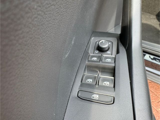T-Cross Style 1.5 TSI DSG Navi digitales Cockpit