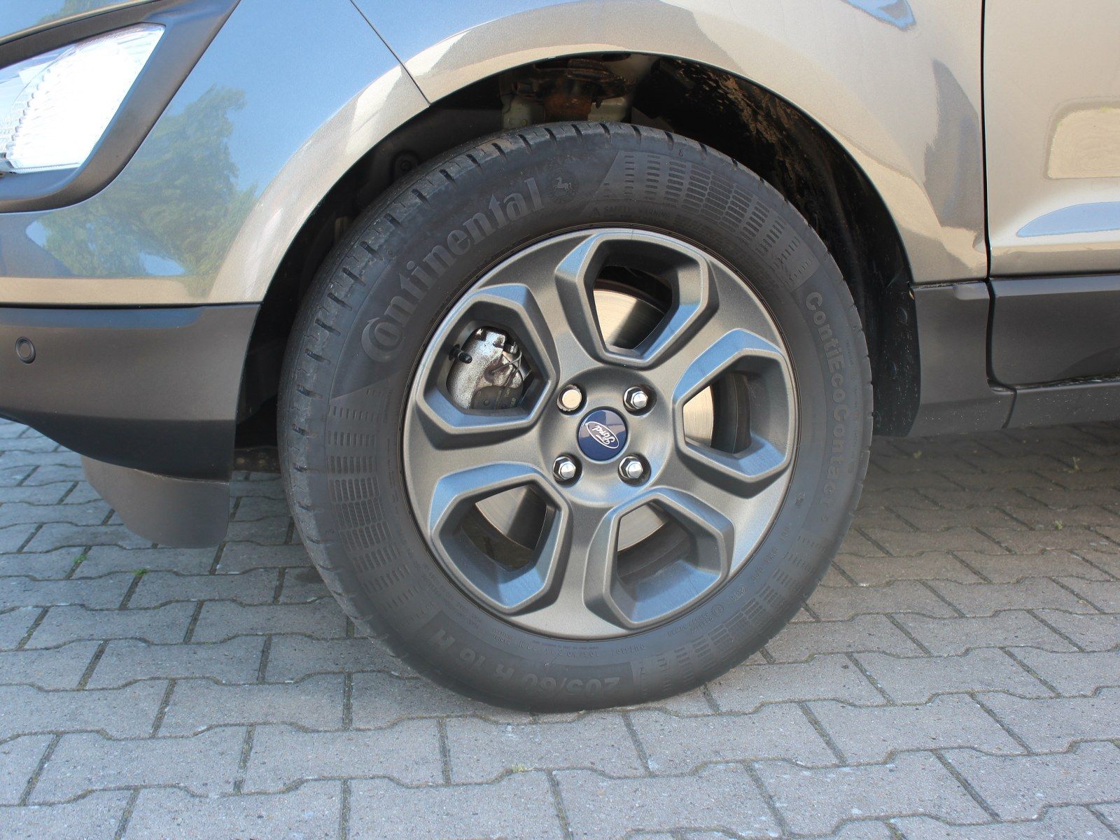 Fahrzeugabbildung Ford EcoSport Cool & Connect 1,0 EcoBoost Start/Stopp