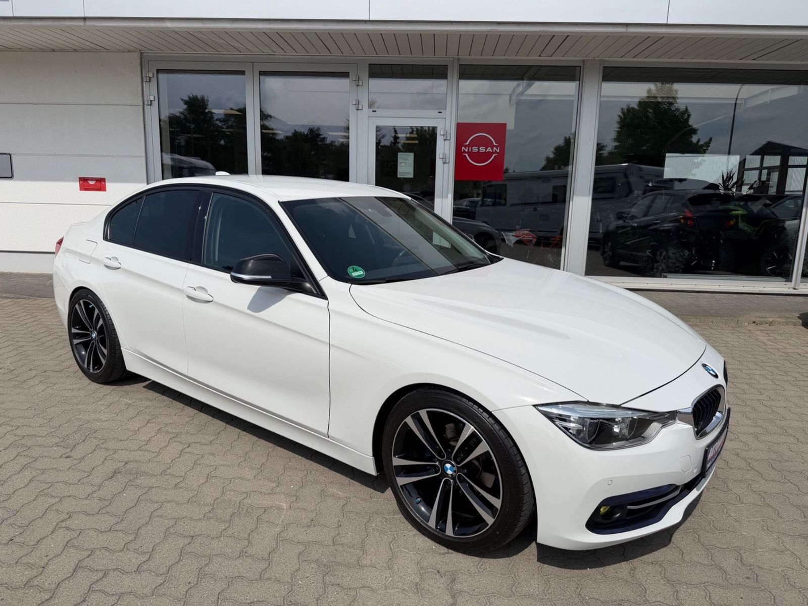 BMW 318 i SportLine Business Paket Automatik 