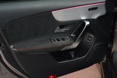 MERCEDES-BENZ A 250e AMG*AMBIENTE*CAM*LED*NAVI*BUSINESS-PAKET*