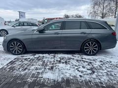 Fahrzeugabbildung Mercedes-Benz E 350 E 350 d AMG PAKET PANORAMA AHK