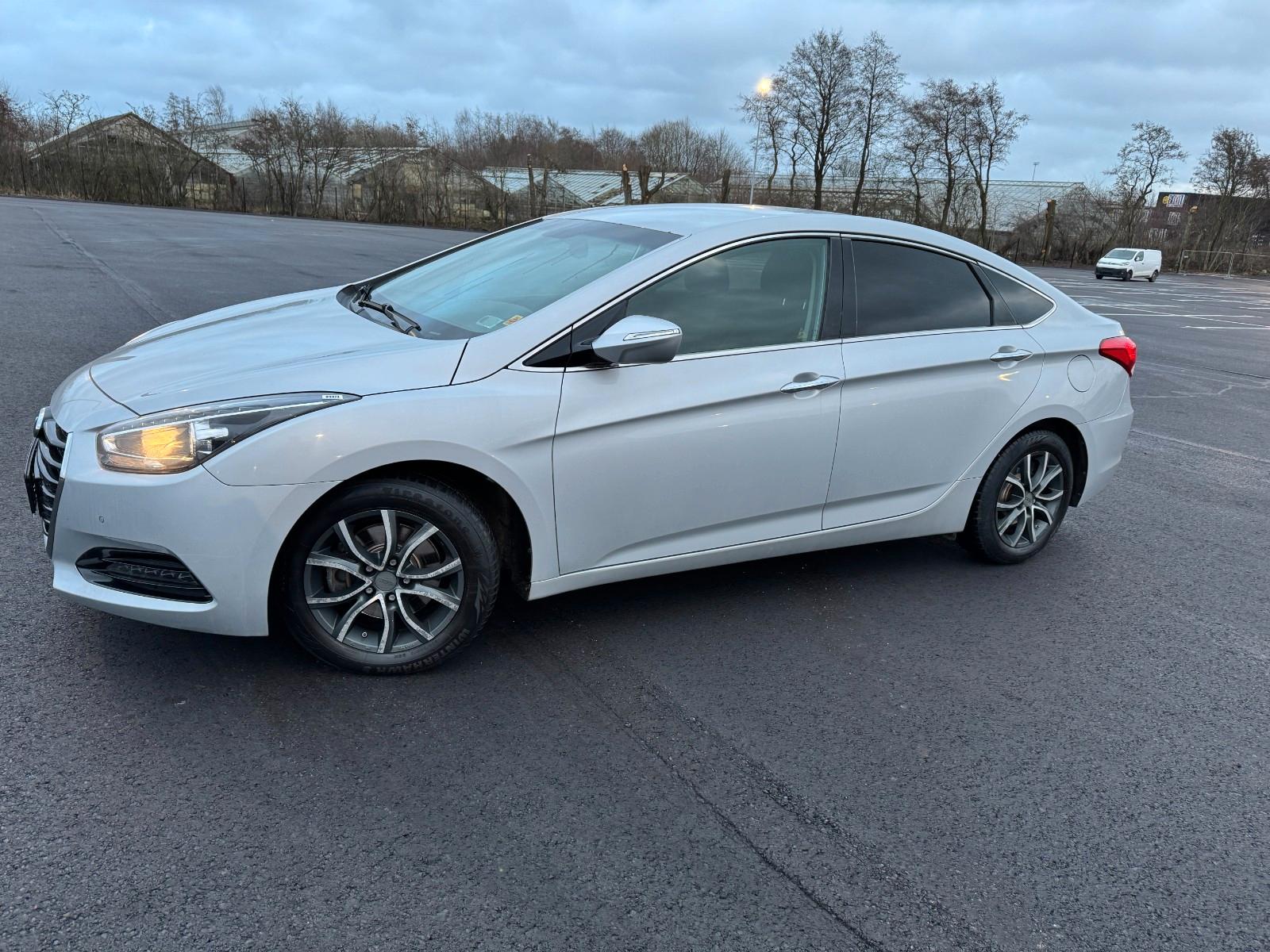 Hyundai i40 1.7 CRDi Lim. Aut. 140PS 89473