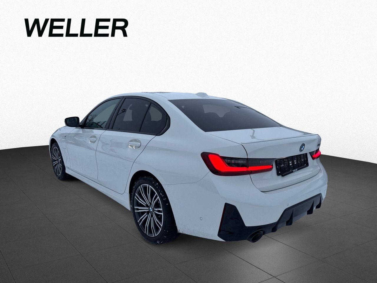 BMW 330 - Bild 10