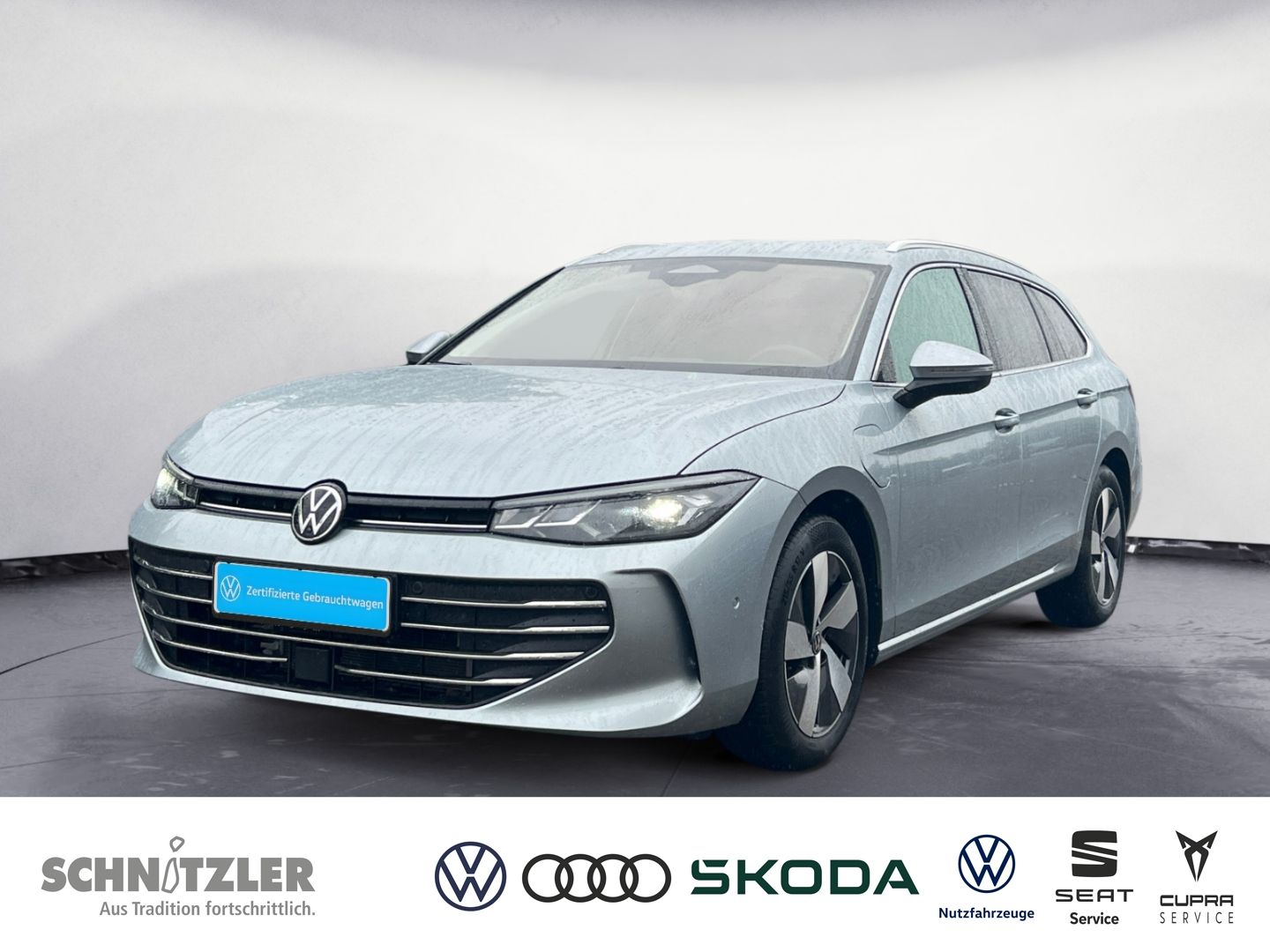 Volkswagen Passat 1.5 eTSI DSG Business LED NAVI KAMERA AHK